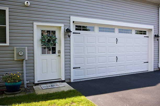 24/7 Emergency Garage Door Roller Replacement experts in Sandpoint, ID